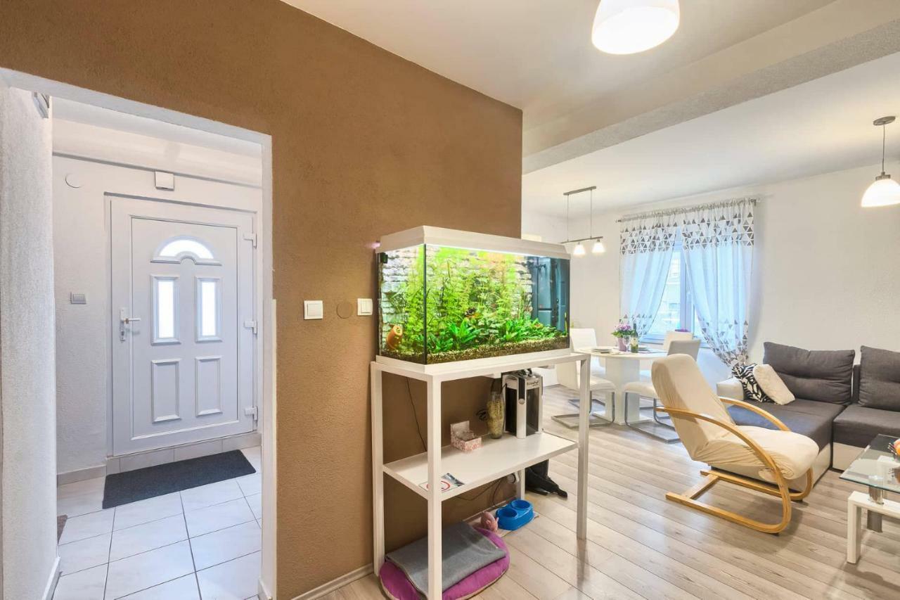 Mario'S Place Пула Екстер'єр фото